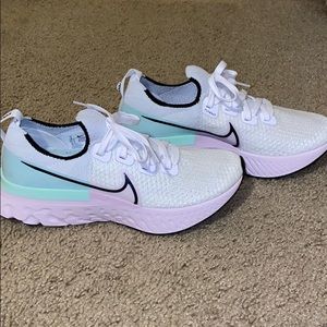 Nike React Infinity Run Flyknit Women’s NBW